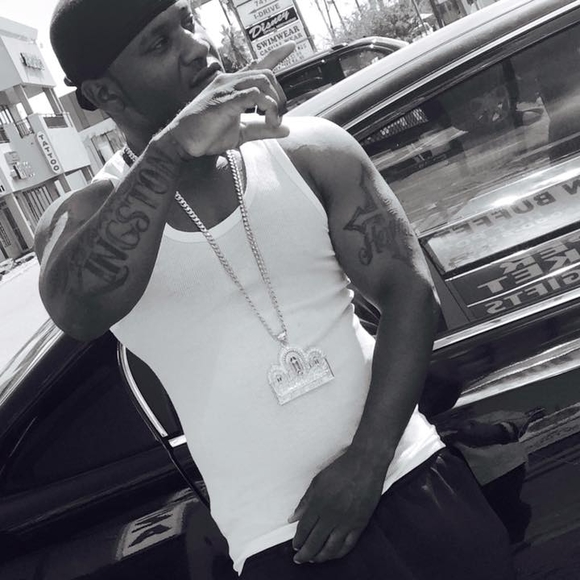 dwayne_wayne